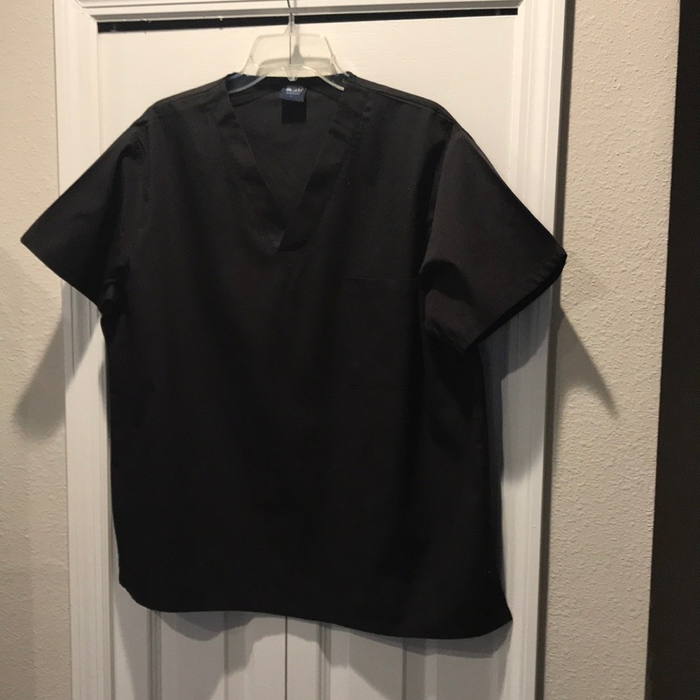 Medgear scrub top. NWOT